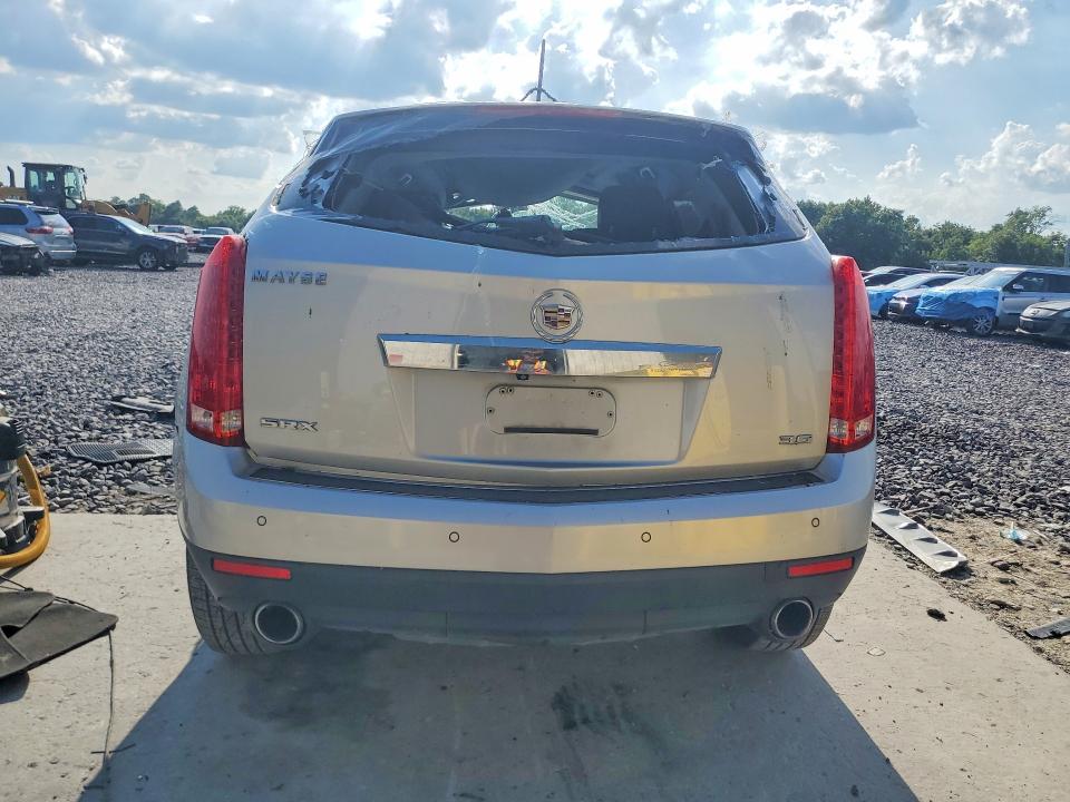 59693606 :رقم المزاد ، 3GYFNBE32FS619060 vin ، 2015 Cadillac Srx مزاد بيع