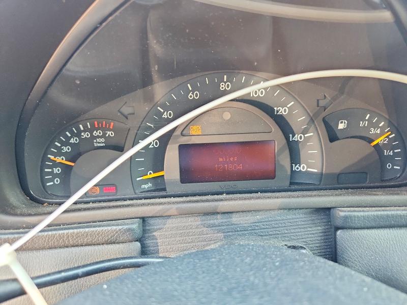 2003 Mercedes-benz C მანქანა იყიდება აუქციონზე, vin: WDBRF81J43F374283, აუქციონის ნომერი: 62491776