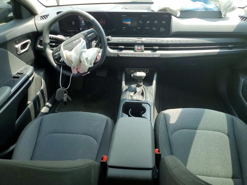 2025 Kia K4 მანქანა იყიდება აუქციონზე, vin: 3KPFT4DE0SE208176, აუქციონის ნომერი: 61245406