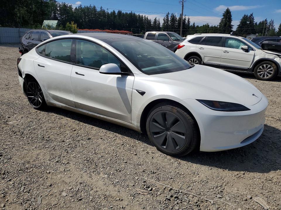 2026 Tesla Model 3 მანქანა იყიდება აუქციონზე, vin: 5YJ3E1EBXTF121221, აუქციონის ნომერი: 60074236