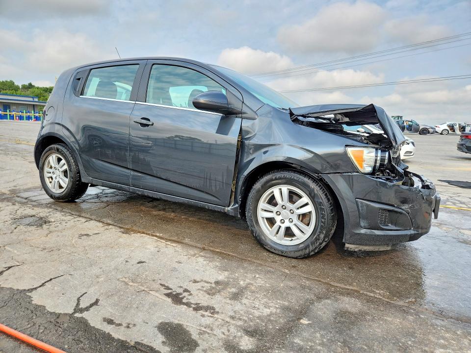 63199466 :رقم المزاد ، 1G1JC6SH3E4226804 vin ، 2014 Chevrolet Sonic مزاد بيع