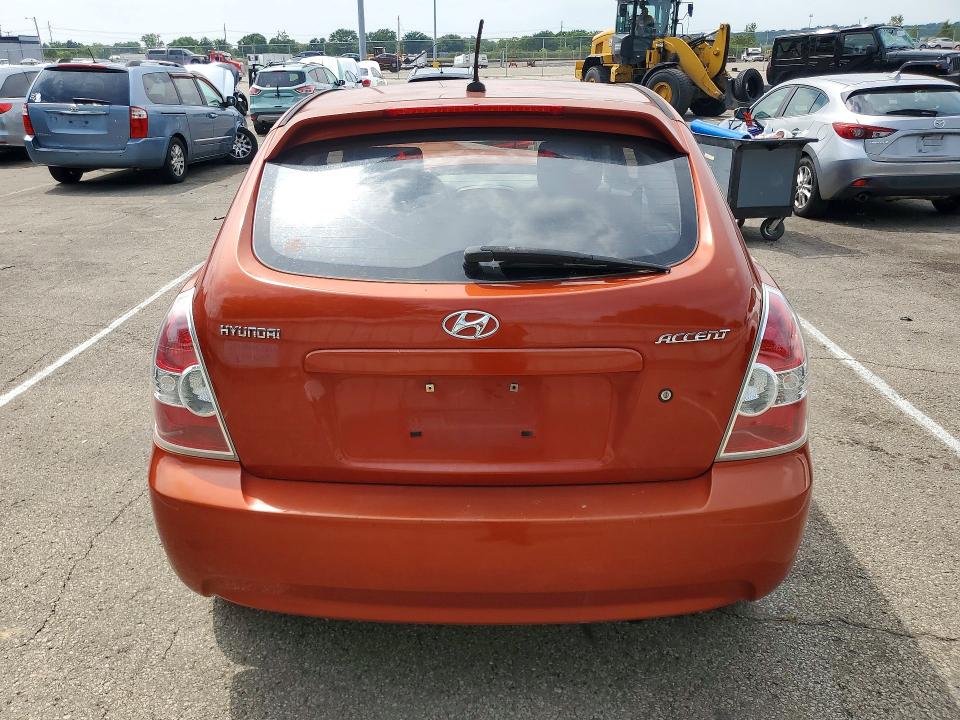 2010 Hyundai Accent მანქანა იყიდება აუქციონზე, vin: KMHCM3AC8AU161875, აუქციონის ნომერი: 63407926