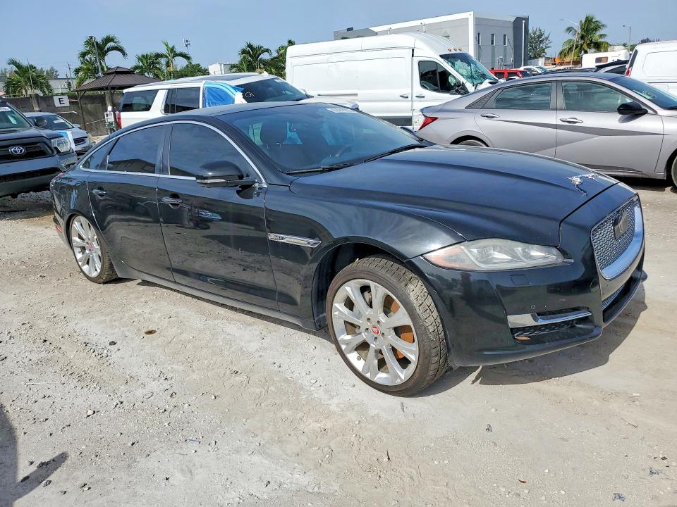Продажа на аукционе авто 2017 Jaguar Xjl, vin: SAJWJ2GD5H8W08980, номер лота: 60040906