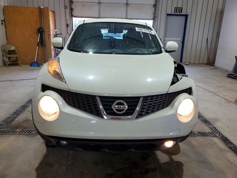 60610706 :رقم المزاد ، JN8AF5MV2CT108102 vin ، 2012 Nissan Juke مزاد بيع