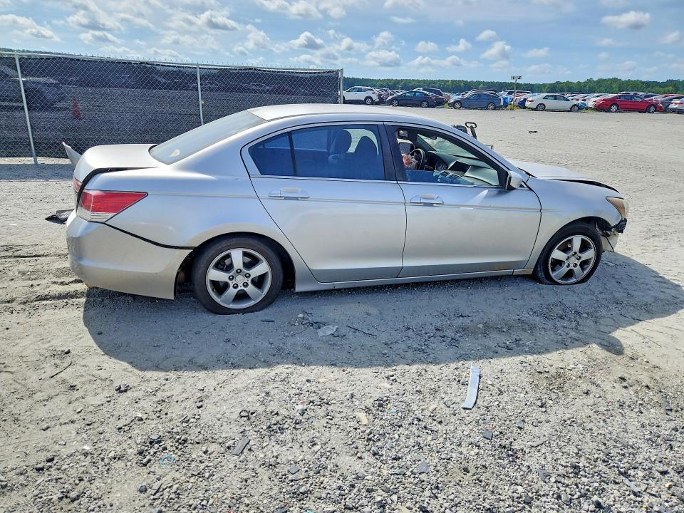 61936886 :رقم المزاد ، 1HGCP2F35BA109266 vin ، 2011 Honda Accord مزاد بيع