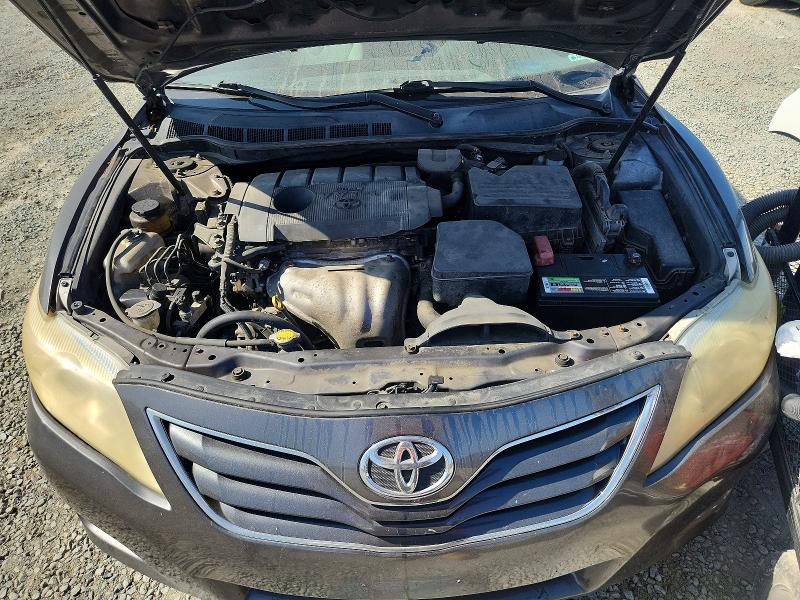 60254516 :رقم المزاد ، 4T4BF3EK6BR132874 vin ، 2011 Toyota Camry مزاد بيع