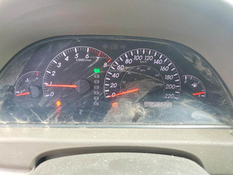 2005 Toyota Camry მანქანა იყიდება აუქციონზე, vin: 4T1BF30K95U606063, აუქციონის ნომერი: 61208756