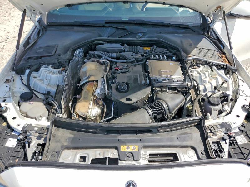 60013156 :رقم المزاد ، W1KAF4HB6PR144633 vin ، 2023 Mercedes-benz C مزاد بيع