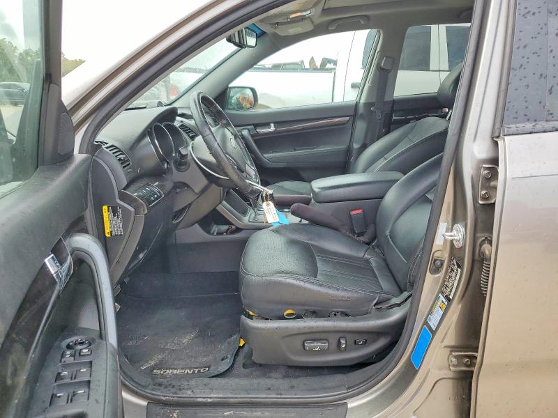 60991716 :رقم المزاد ، 5XYKU4A22DG361721 vin ، 2013 Kia Sorento مزاد بيع