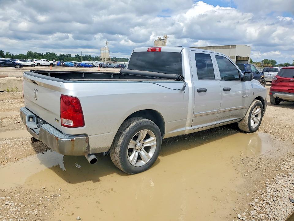 62832986 :رقم المزاد ، 1D3HB18P19S769359 vin ، 2009 Dodge Ram 1500 مزاد بيع
