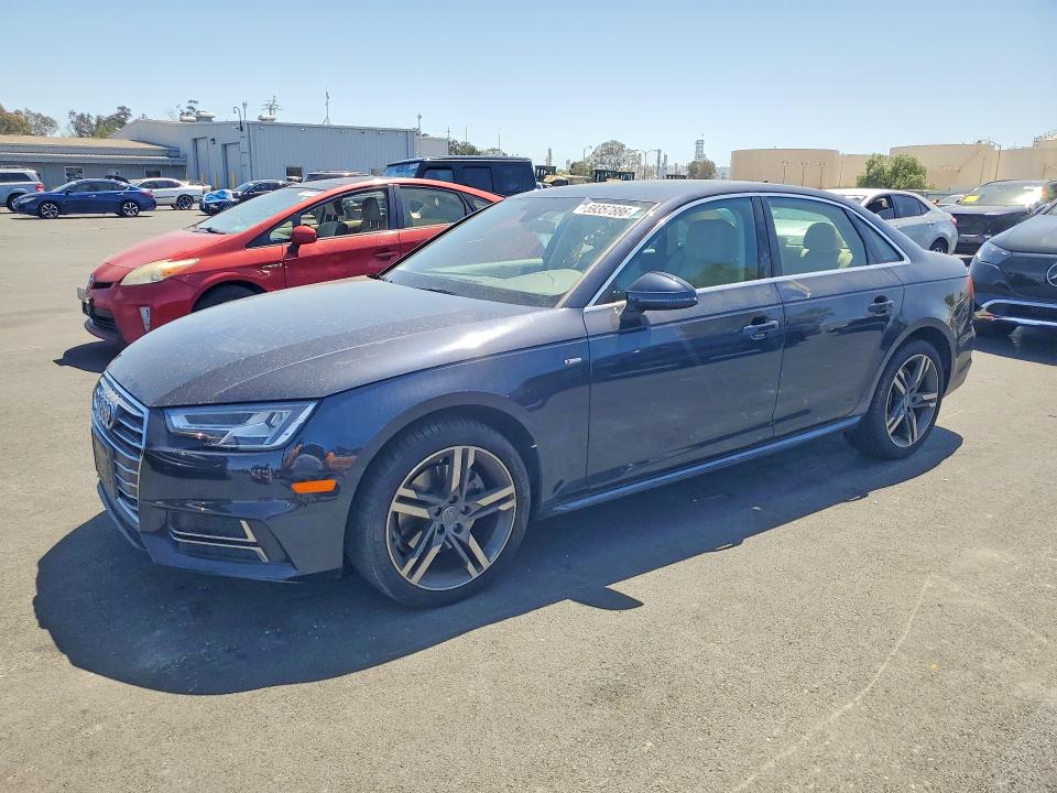 59357886 :رقم المزاد ، WAULMAF42JN009043 vin ، 2018 Audi A4 مزاد بيع