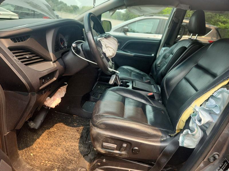 61541746 :رقم المزاد ، 5TDXZ3DC9HS890243 vin ، 2017 Toyota Sienna مزاد بيع