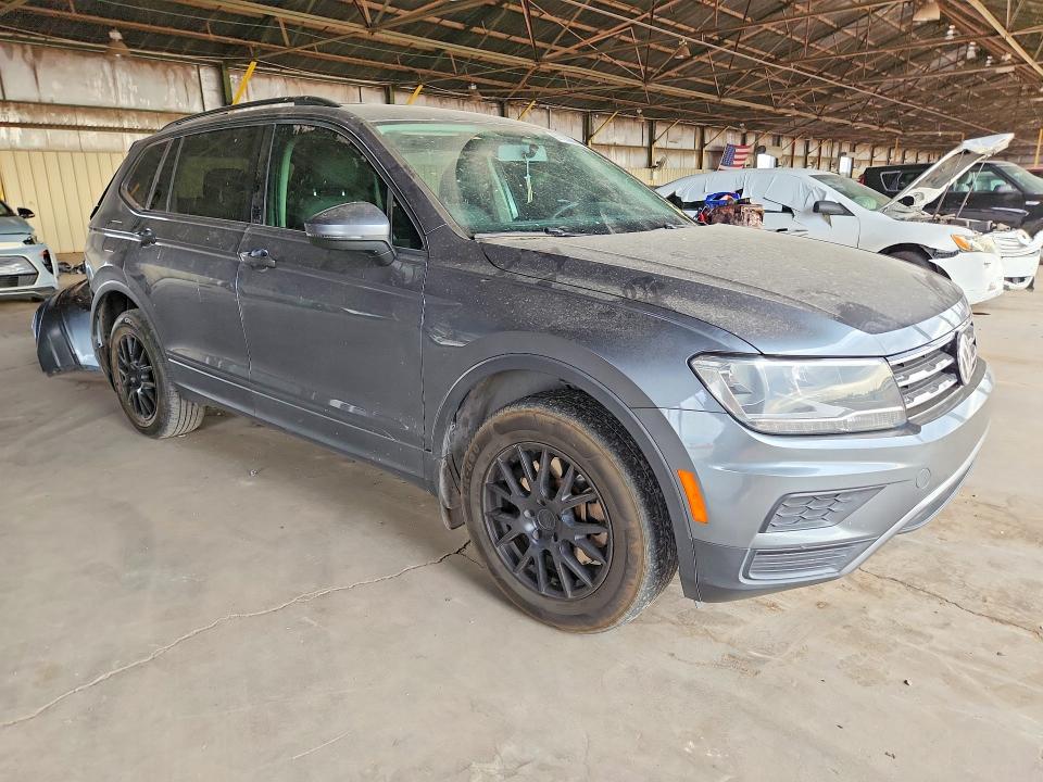 Продаж на аукціоні авто 2020 Volkswagen Tiguan, vin: 3VV1B7AX8LM123017, номер лоту: 61183656