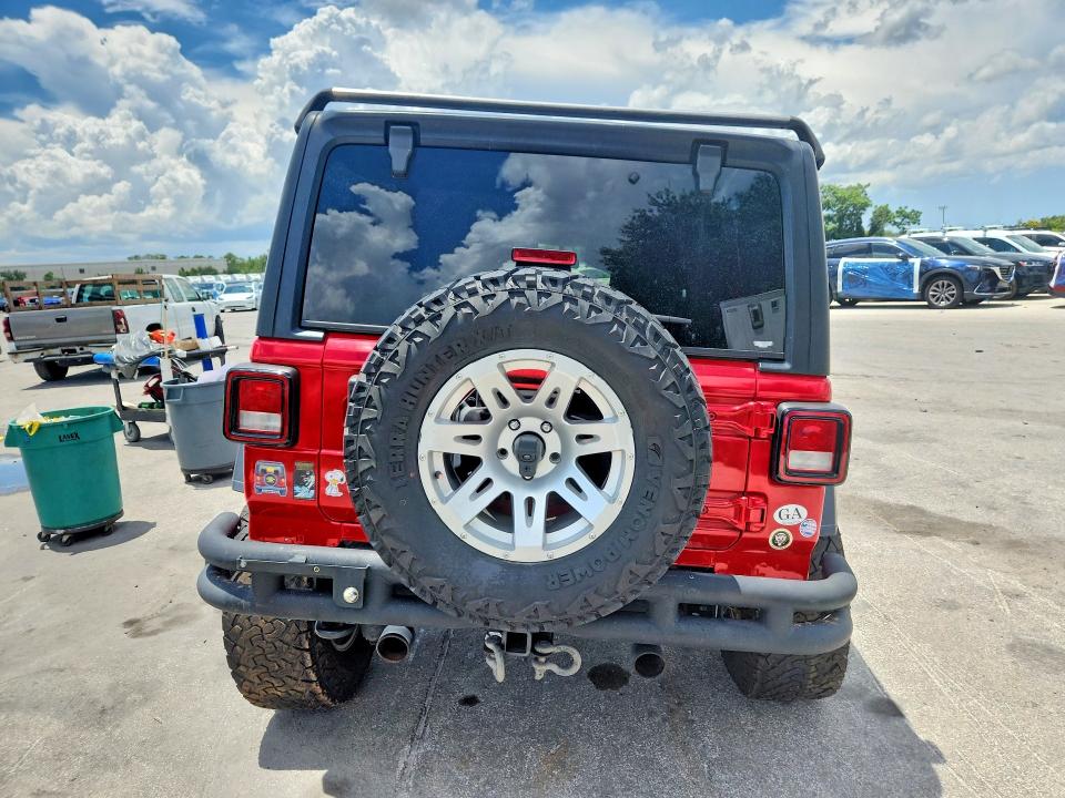2020 Jeep Wrangler Unlimited მანქანა იყიდება აუქციონზე, vin: 1C4HJXDG1LW185404, აუქციონის ნომერი: 60015856