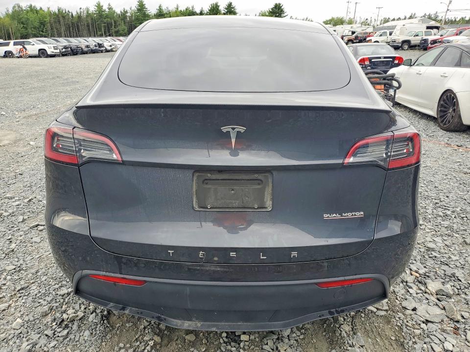 Продажа на аукционе авто 2024 Tesla Model Y, vin: 7SAYGDEF7RF183725, номер лота: 63194306