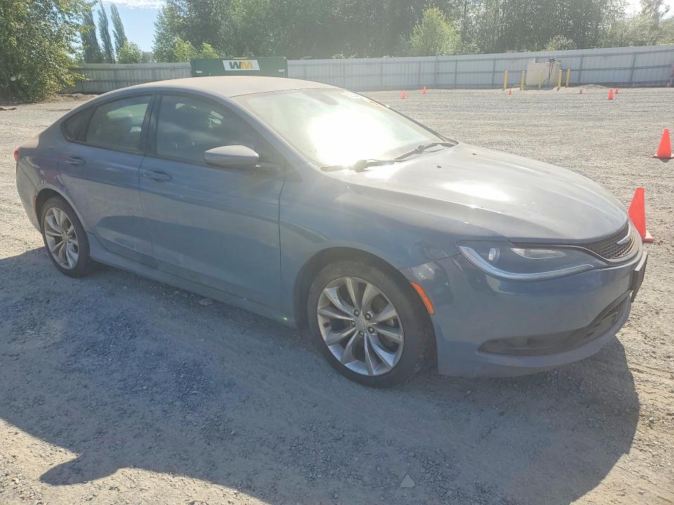60524586 :رقم المزاد ، 1C3CCCBB9FN660736 vin ، 2015 Chrysler 200 مزاد بيع