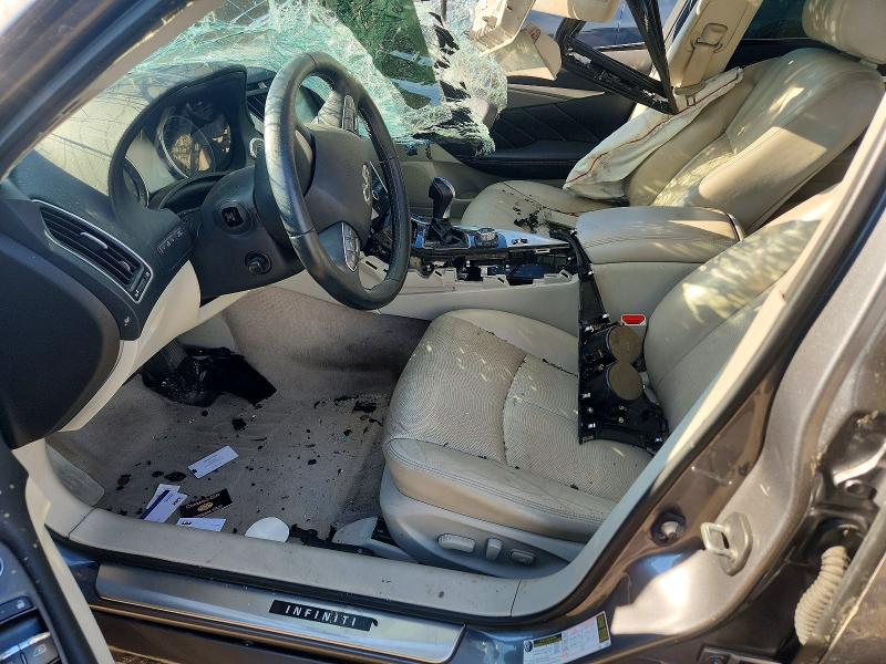 60211966 :رقم المزاد ، JN1AV7AR8FM850927 vin ، 2015 Infiniti Q50 Hybrid مزاد بيع