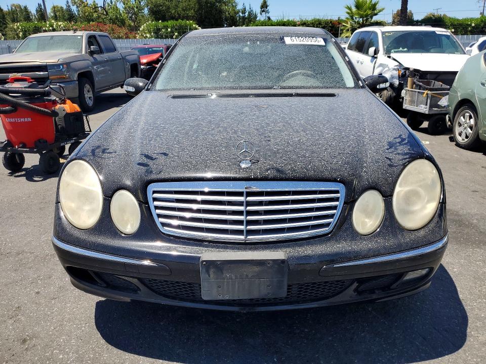 61520956 :رقم المزاد ، WDBUF65J25A660996 vin ، 2005 Mercedes-benz E مزاد بيع