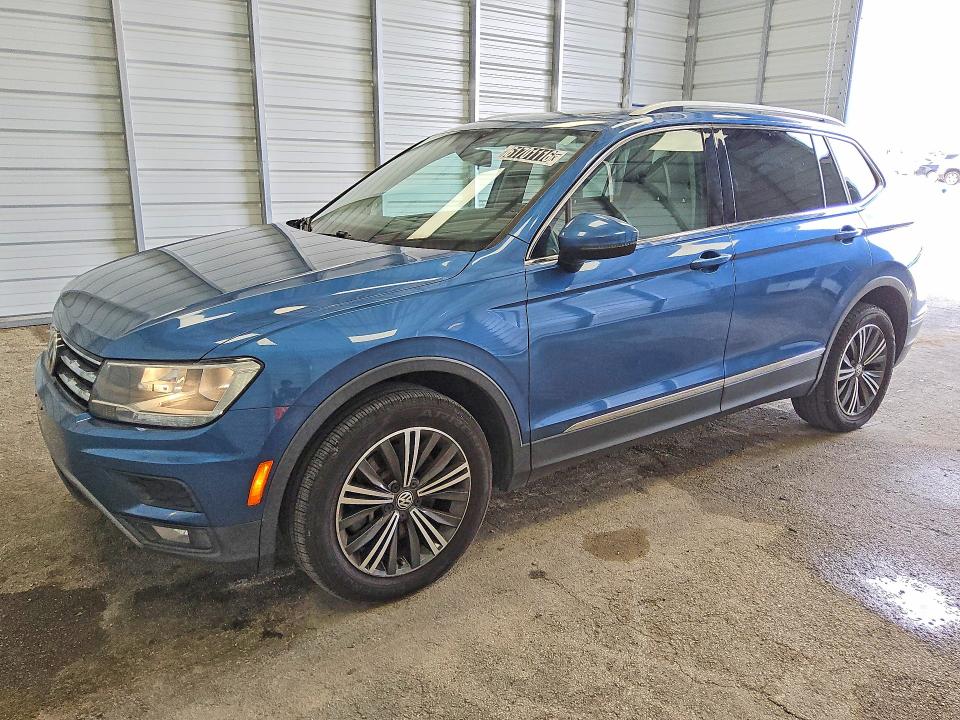 Auction sale of the 2018 Volkswagen Tiguan, vin: 3VV2B7AX3JM118583, lot number: 61701116