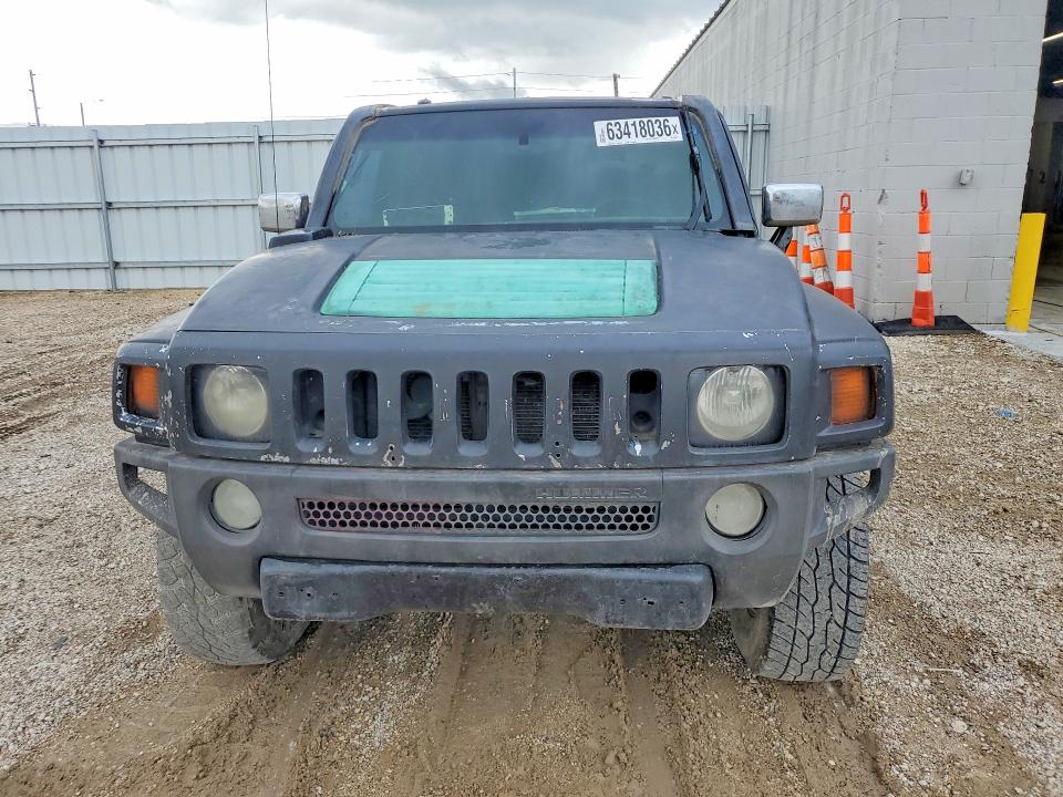 63418036 :رقم المزاد ، 5GTDN136268100452 vin ، 2006 Hummer H3 مزاد بيع
