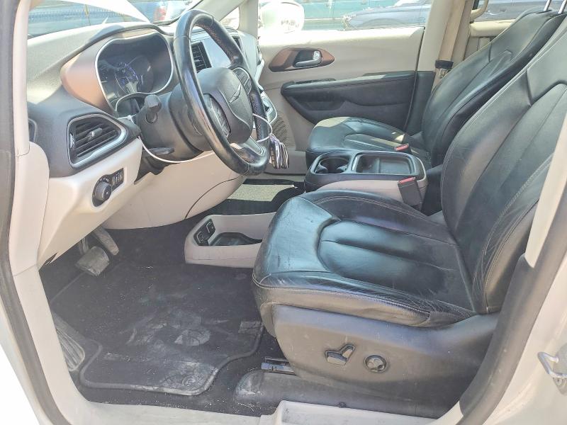 61041426 :رقم المزاد ، 2C4RC1BG9HR656794 vin ، 2017 Chrysler Pacifica مزاد بيع