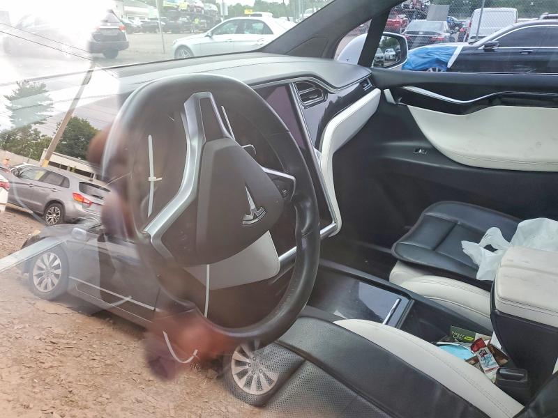 Aukcja sprzedaży 2017 Tesla Model X, vin: 5YJXCAE25HF075151, numer aukcji: 61532436