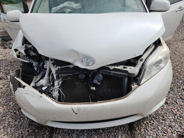 2015 Toyota Sienna მანქანა იყიდება აუქციონზე, vin: 5TDYK3DC3FS666486, აუქციონის ნომერი: 61177286
