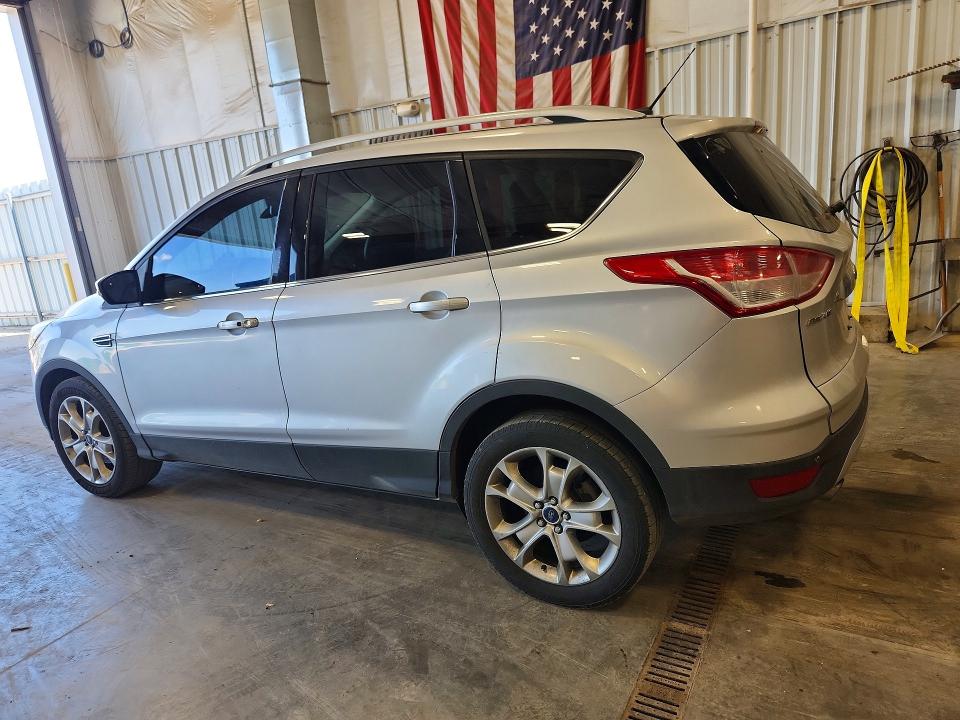 2014 Ford Escape მანქანა იყიდება აუქციონზე, vin: 1FMCU9JX4EUD58358, აუქციონის ნომერი: 61498926