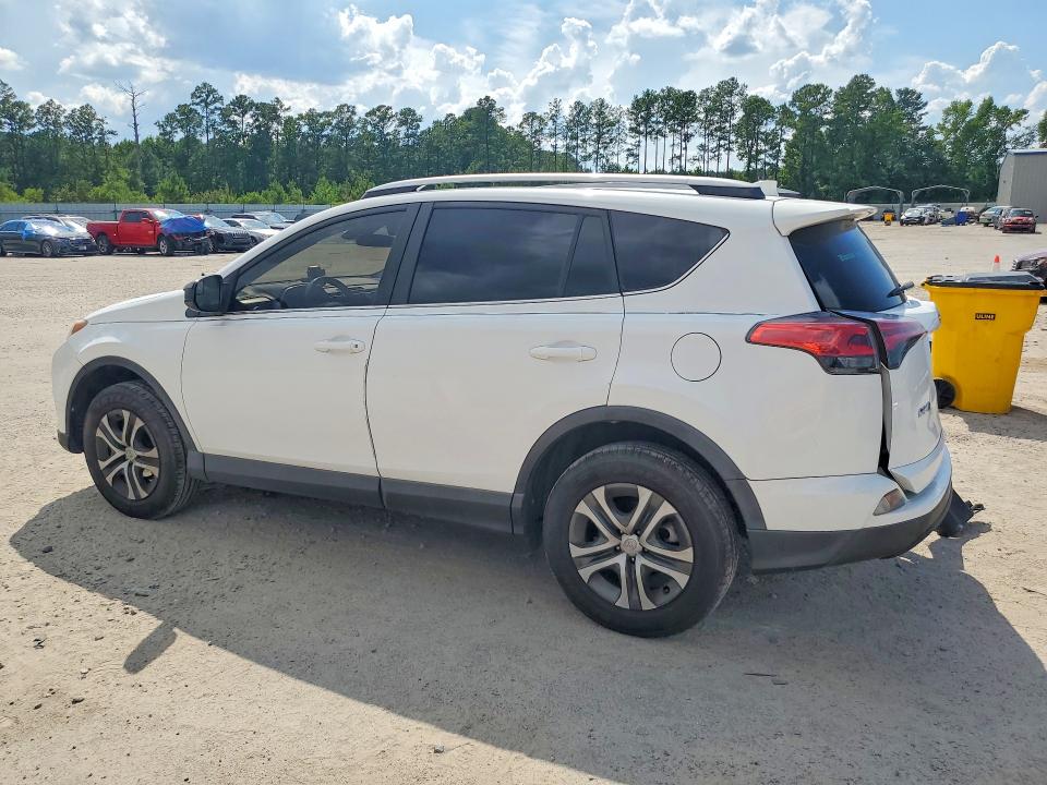 61411746 :رقم المزاد ، 2T3ZFREV3JW457607 vin ، 2018 Toyota Rav4 مزاد بيع