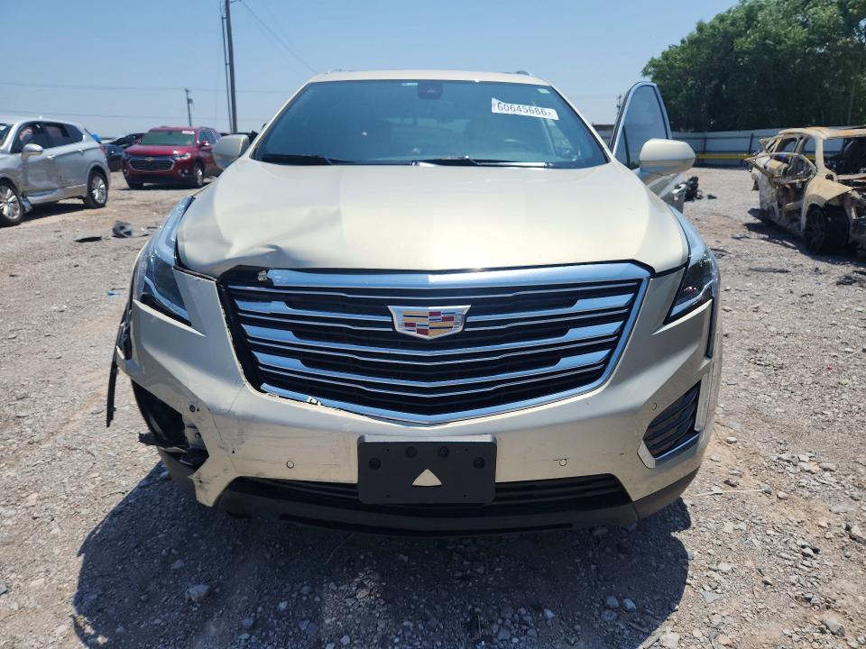 60645686 :رقم المزاد ، 1GYKNBRS8HZ193722 vin ، 2017 Cadillac Xt5 مزاد بيع