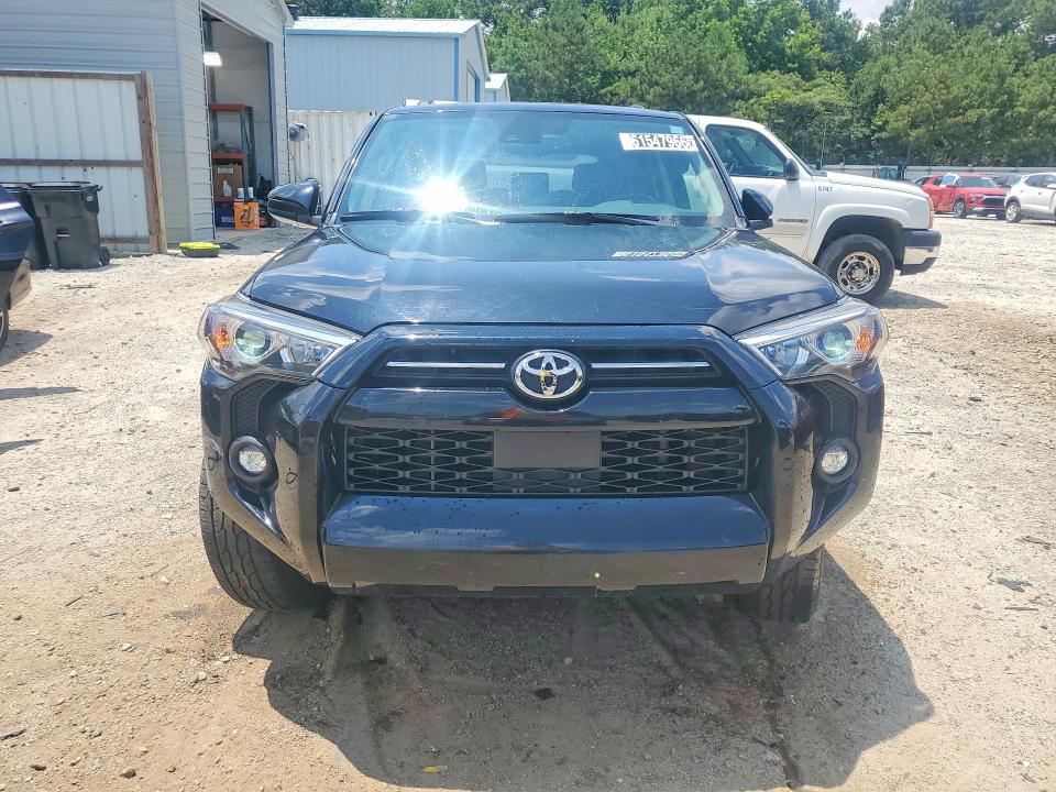 61547966 :رقم المزاد ، JTEEU5JR0R5306292 vin ، 2024 Toyota 4runner مزاد بيع