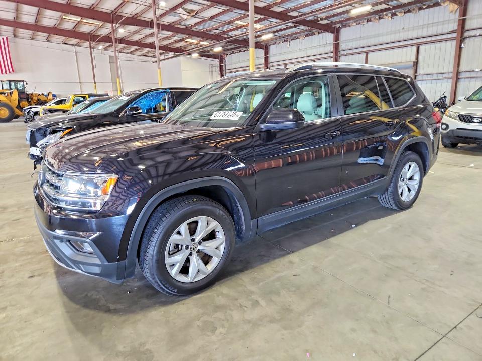 61737746 :رقم المزاد ، 1V2CR2CA3JC580717 vin ، 2018 Volkswagen Atlas مزاد بيع
