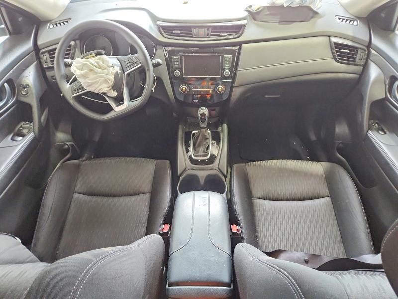 60700426 :رقم المزاد ، JN8AT2MT1LW012045 vin ، 2020 Nissan Rogue مزاد بيع