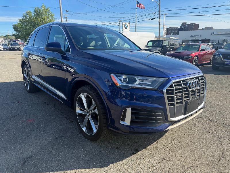 60381816 :رقم المزاد ، WA1LXAF72MD014929 vin ، 2021 Audi Q7 مزاد بيع