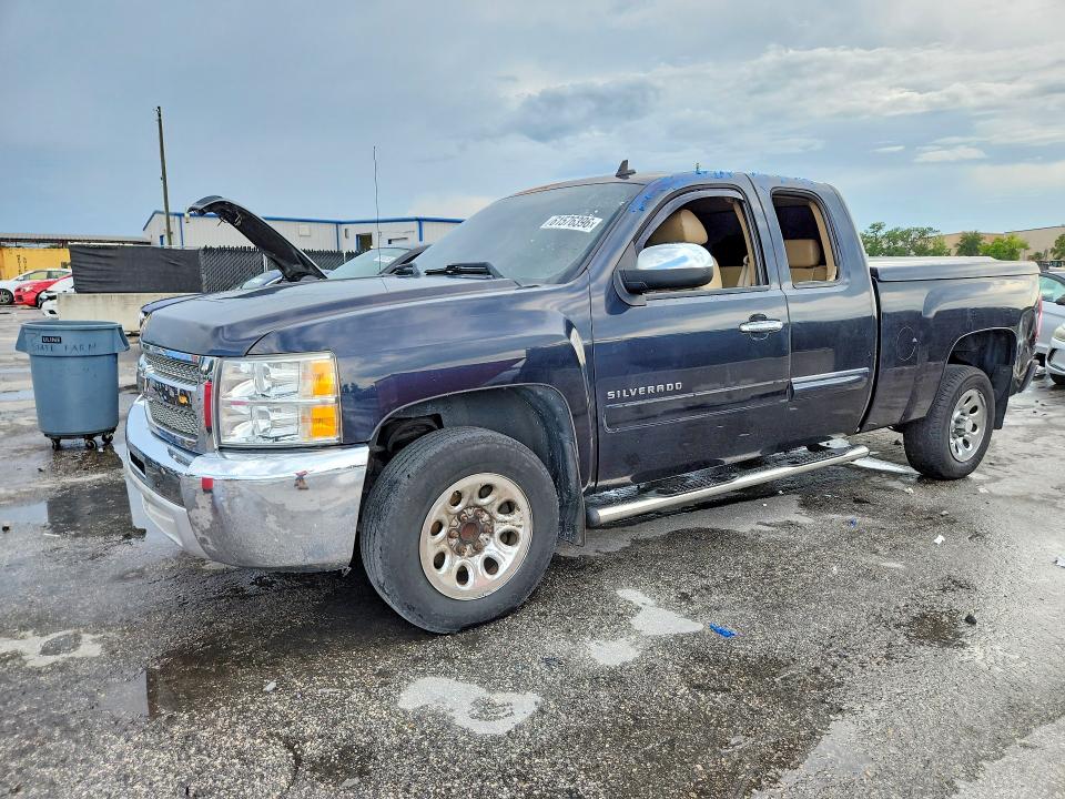 Продажа на аукционе авто 2013 Chevrolet Silverado, vin: 1GCRCSE08DZ173656, номер лота: 61576396