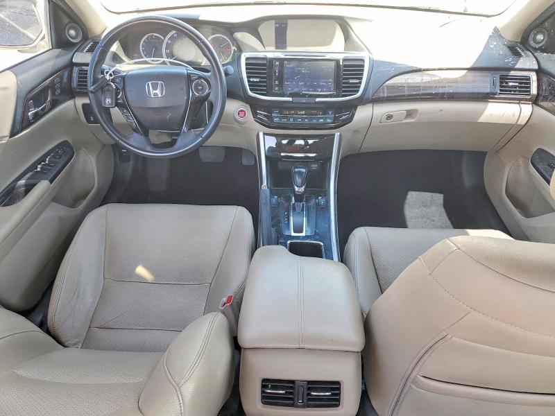 53845926 :رقم المزاد ، 1HGCR3F80HA038711 vin ، 2017 Honda Accord مزاد بيع