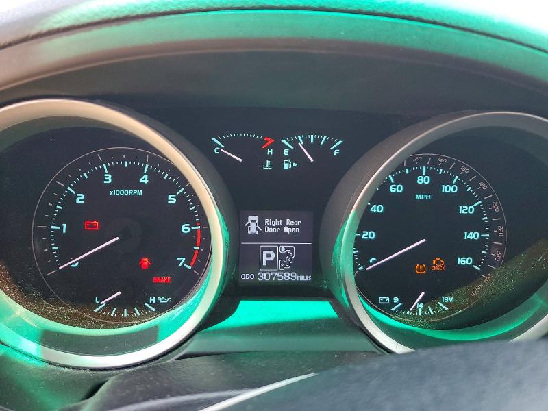 60225856 :رقم المزاد ، JTMHY7AJXA5005271 vin ، 2010 Toyota Land Cruiser مزاد بيع