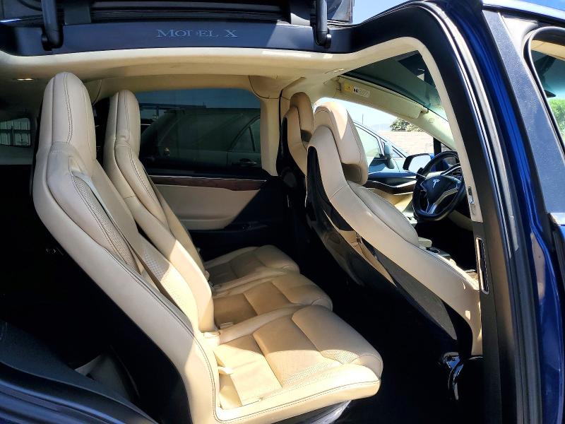 Продаж на аукціоні авто 2016 Tesla Model X, vin: 5YJXCAE27GF001924, номер лоту: 63254346