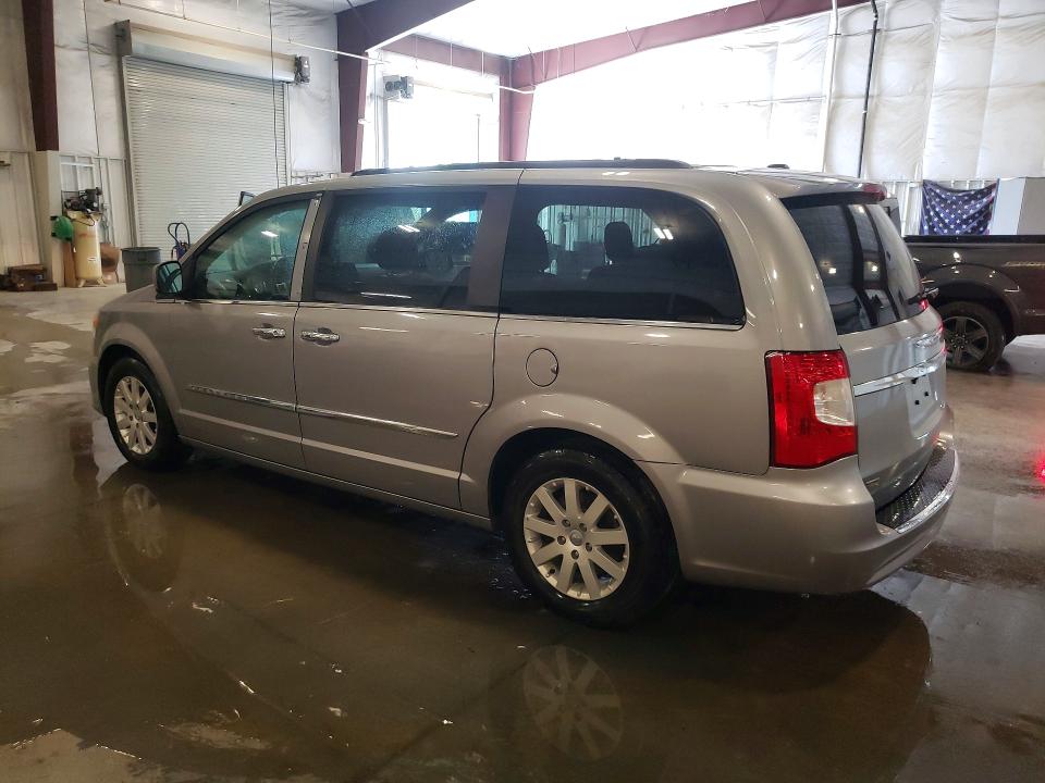 60091896 :رقم المزاد ، 2C4RC1BG1FR636701 vin ، 2015 Chrysler Town & Country مزاد بيع