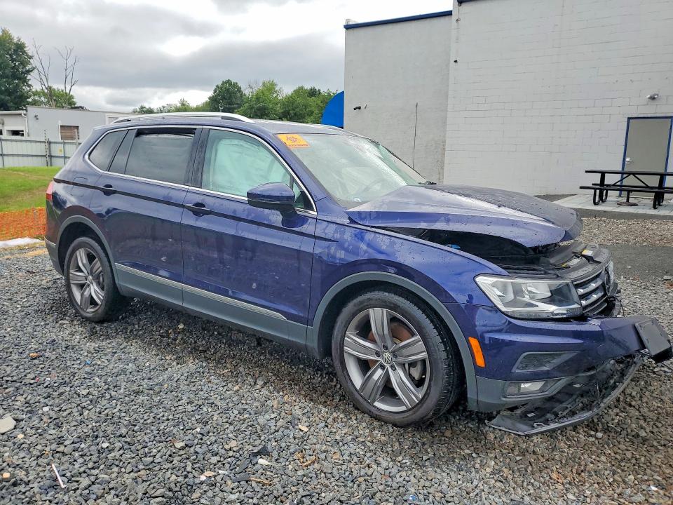 62603606 :رقم المزاد ، 3VV2B7AX8MM013302 vin ، 2021 Volkswagen Tiguan مزاد بيع