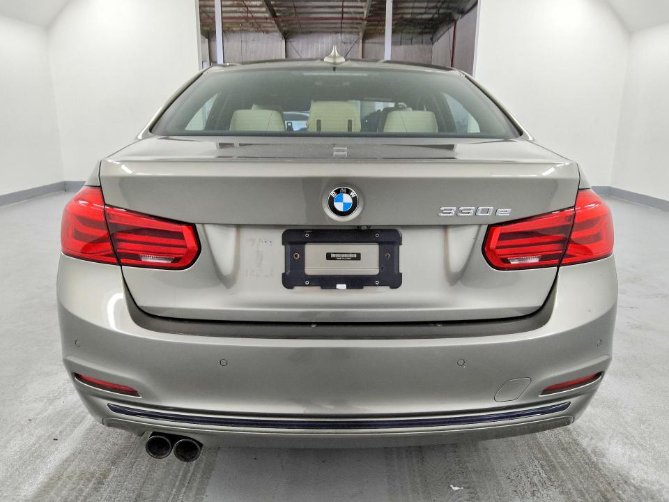 2018 Bmw 330e მანქანა იყიდება აუქციონზე, vin: WBA8E1C51JA758617, აუქციონის ნომერი: 54866486