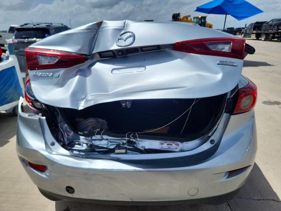 Продаж на аукціоні авто 2017 Mazda 3, vin: 3MZBN1V74HM113168, номер лоту: 61576216