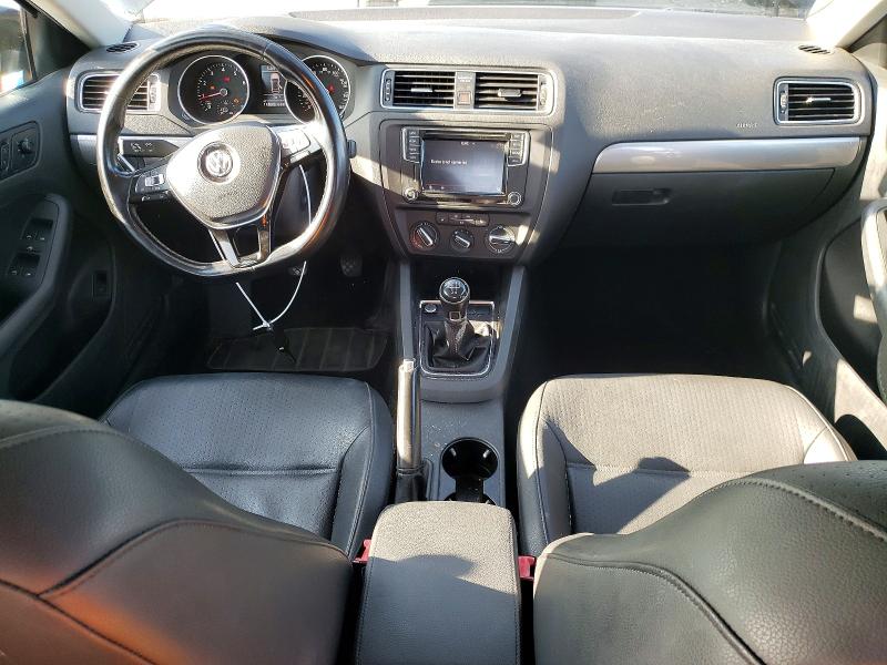61487656 :رقم المزاد ، 3VWB67AJ3HM284804 vin ، 2017 Volkswagen Jetta مزاد بيع