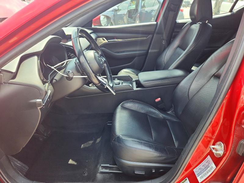 2021 Mazda 3 მანქანა იყიდება აუქციონზე, vin: JM1BPAML7M1338834, აუქციონის ნომერი: 63419446