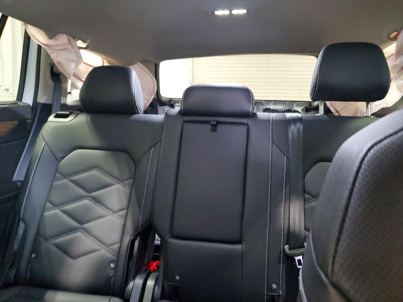 60039976 :رقم المزاد ، 1V2WR2CA2SC570680 vin ، 2025 Volkswagen Atlas مزاد بيع