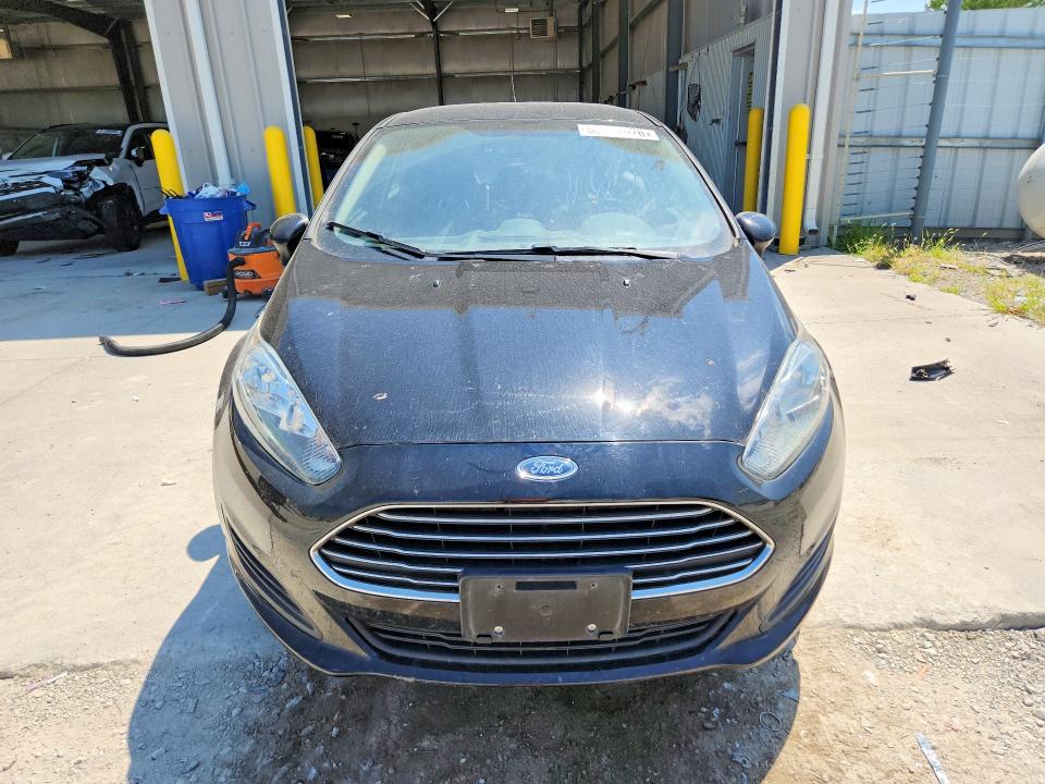 60523076 :رقم المزاد ، 3FADP4EJ7KM102956 vin ، 2019 Ford Fiesta مزاد بيع