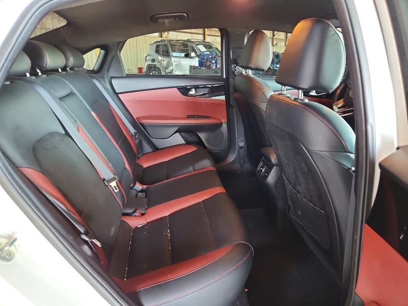 60972266 :رقم المزاد ، 3KPF54AD5KE056675 vin ، 2019 Kia Forte مزاد بيع