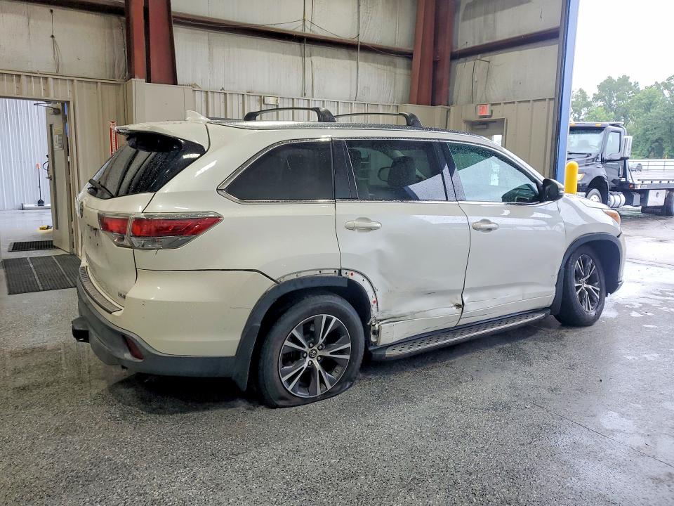 Продаж на аукціоні авто 2016 Toyota Highlander, vin: 5TDKKRFH6GS160010, номер лоту: 61552256