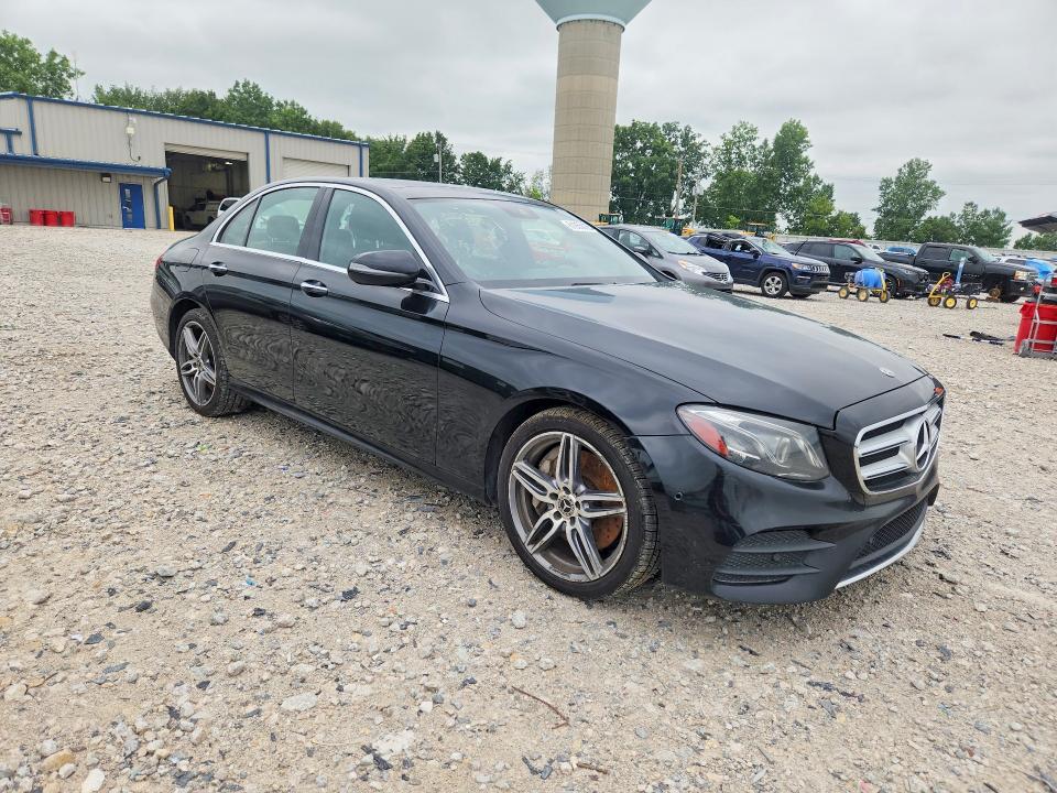 Продаж на аукціоні авто 2018 Mercedes-benz E, vin: WDDZF6GB4JA365802, номер лоту: 61955016