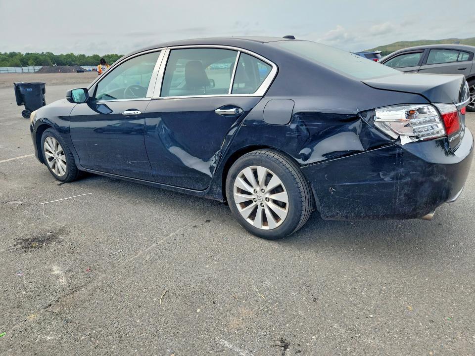 Продажа на аукционе авто 2015 Honda Accord, vin: 1HGCR3F87FA028934, номер лота: 62993166